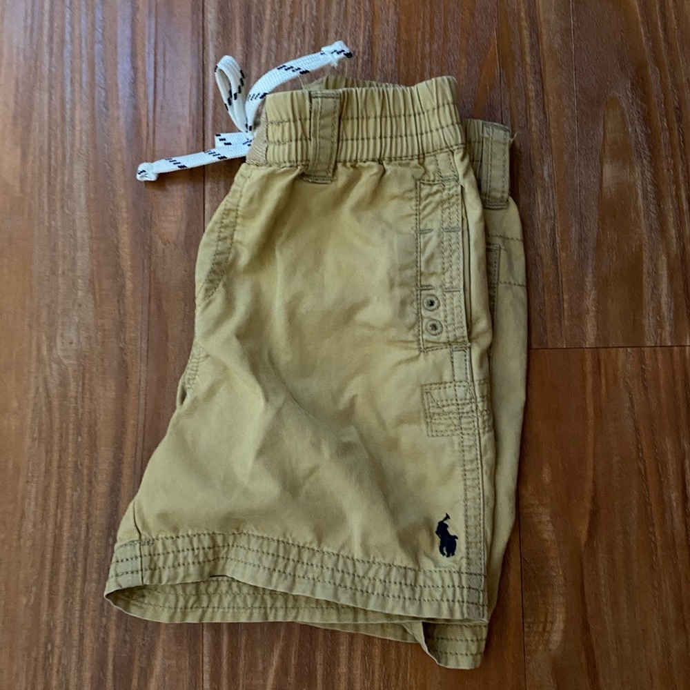 Khaki Ralph Lauren shorts